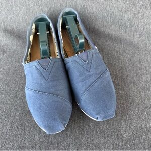 TOMS Classic Canvas Slip On Shoes Blue Womens Size 8M Casual Flats GOOD COND